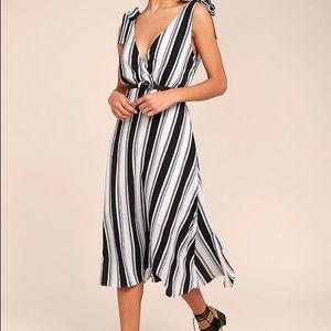 ALI & JAY midi dress